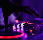 Röhren oder Digital, DJs in Bayern können ois Röhren oder Digital, DJs in Bayern können ois